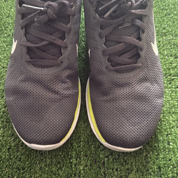 Women Nike Training In Season TR 6 Grey & Lime - Picture 2 of 10